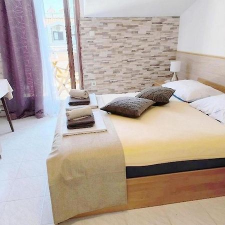 מדולין Rooms And Apartments Palma B&B מראה חיצוני תמונה