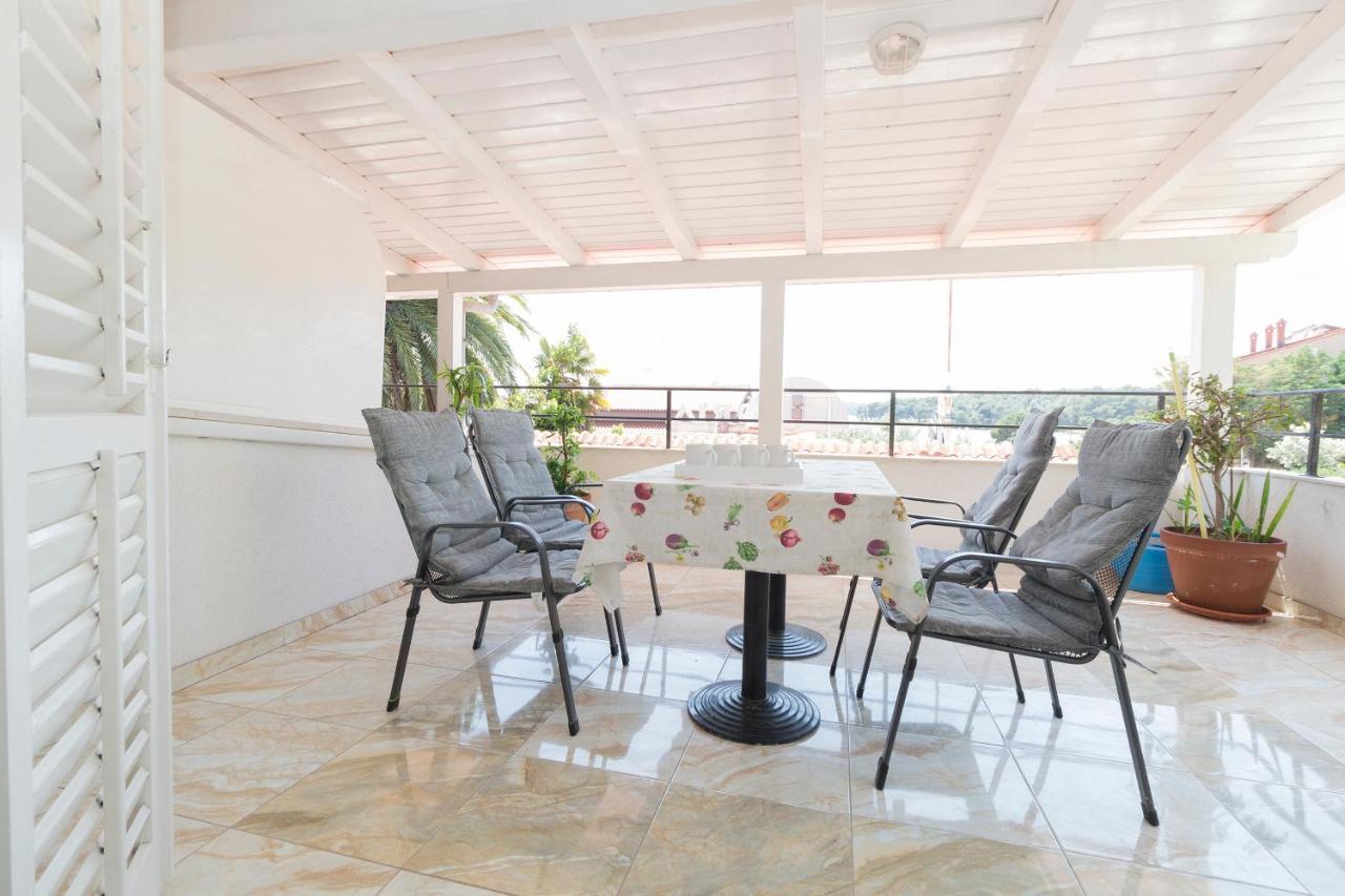 מדולין Rooms And Apartments Palma B&B מראה חיצוני תמונה