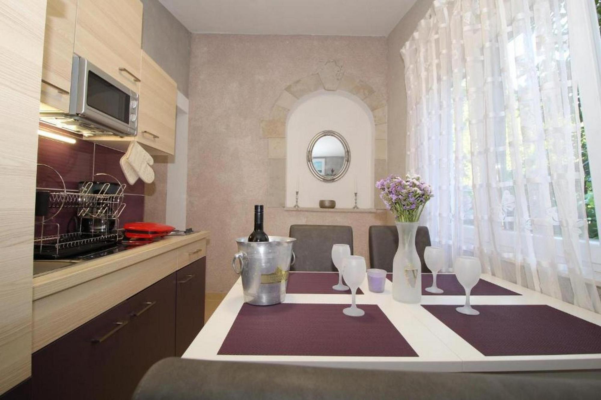 מדולין Rooms And Apartments Palma B&B מראה חיצוני תמונה