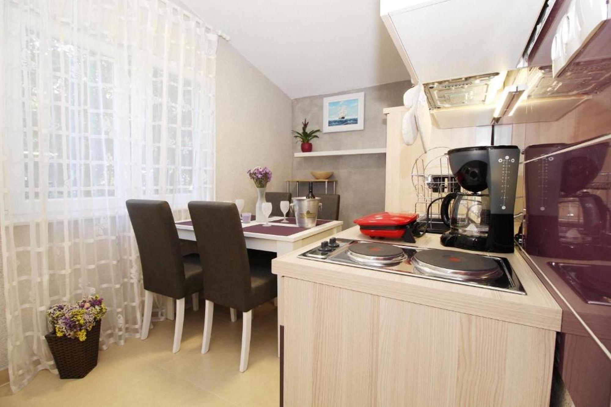 מדולין Rooms And Apartments Palma B&B מראה חיצוני תמונה