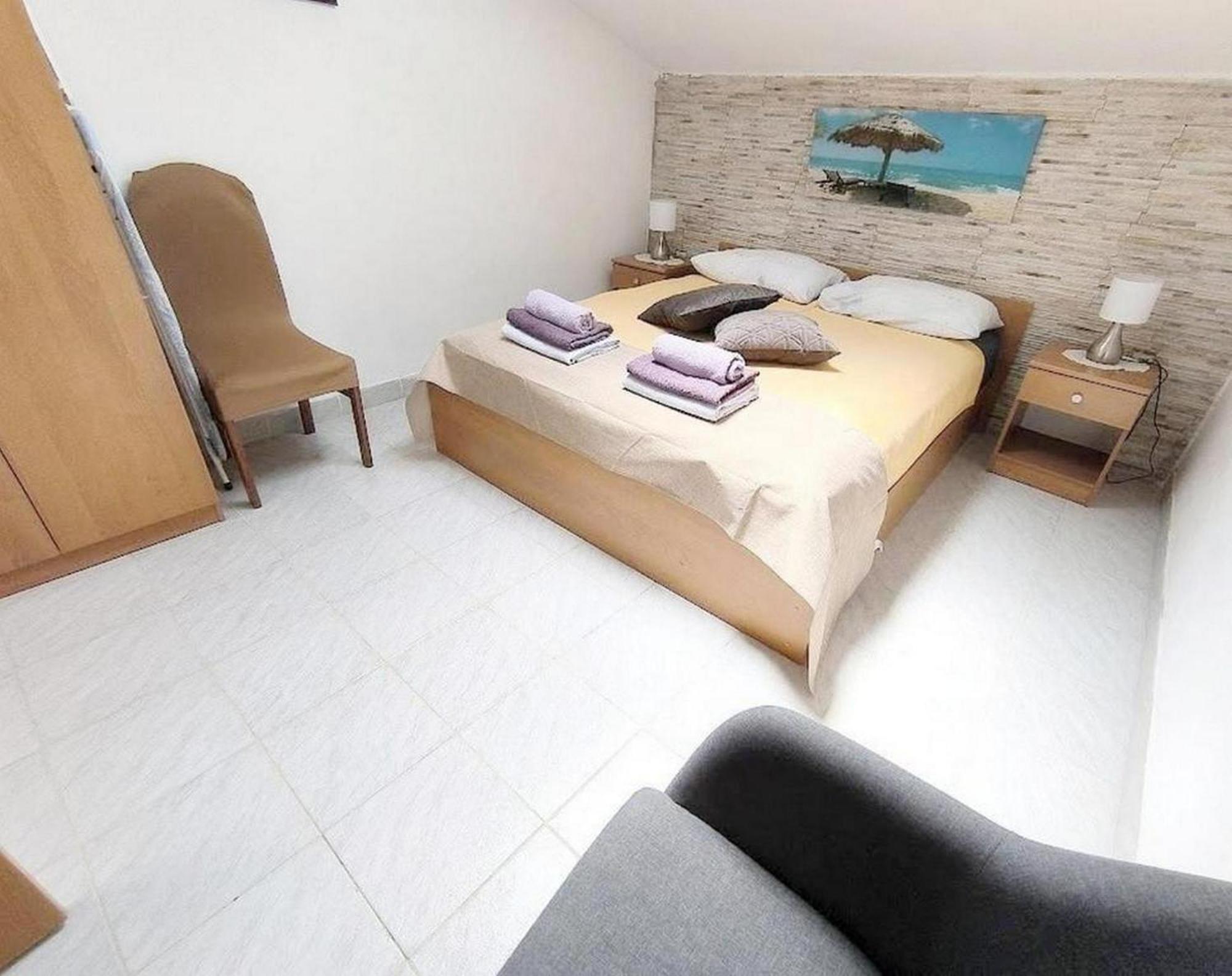 מדולין Rooms And Apartments Palma B&B מראה חיצוני תמונה