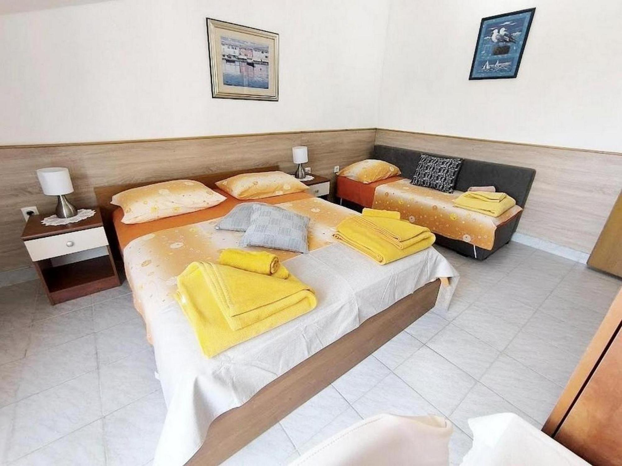 מדולין Rooms And Apartments Palma B&B מראה חיצוני תמונה