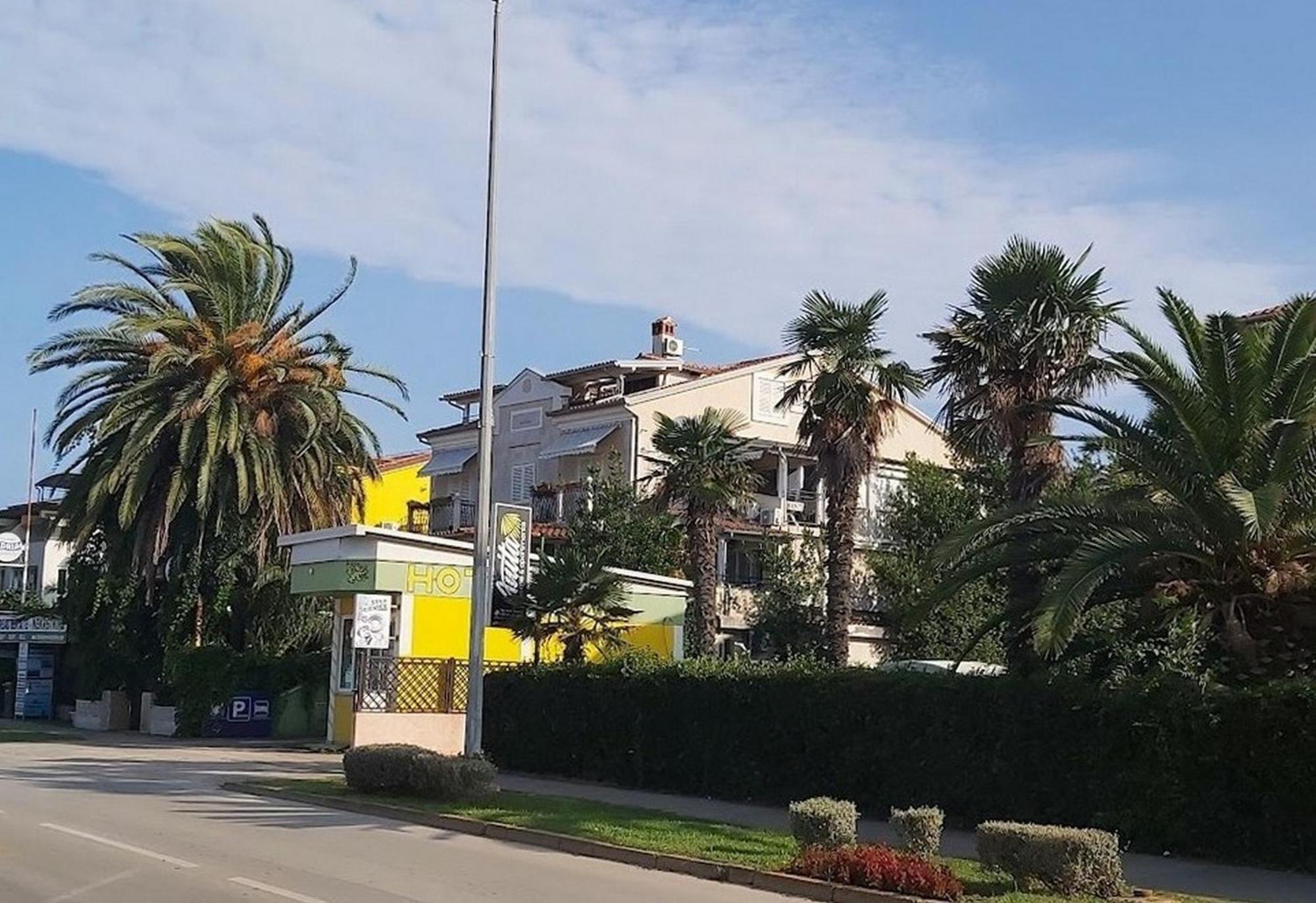 מדולין Rooms And Apartments Palma B&B מראה חיצוני תמונה